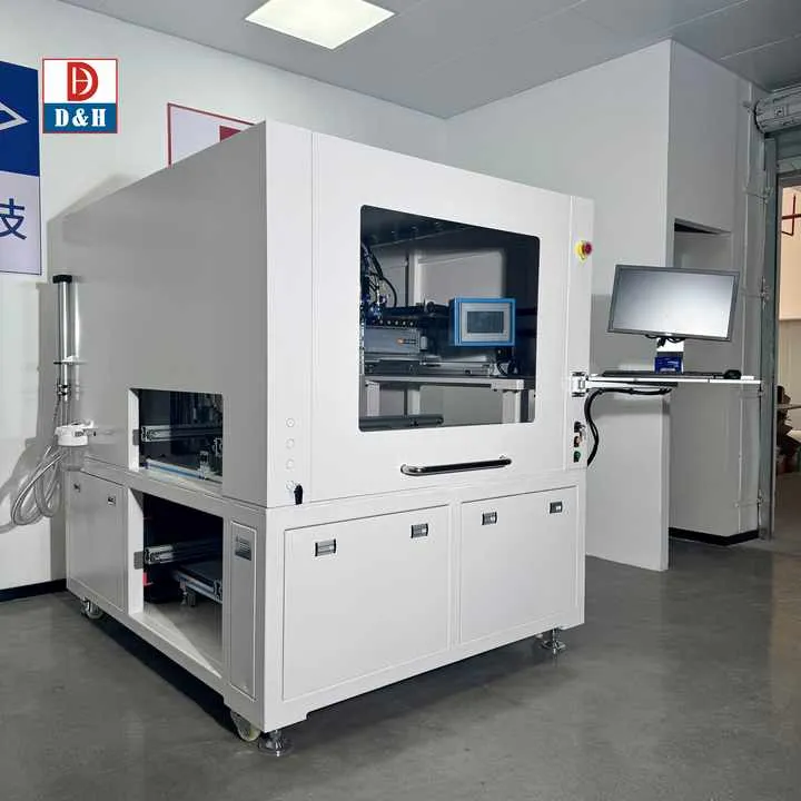 Sistema de distribución de pegamento robótico Dispensador de resina epoxi compacto para envasado de PCB con cámara cerrada 0