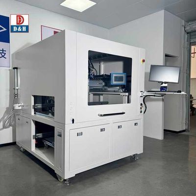 Sistema de distribución de pegamento robótico Dispensador de resina epoxi compacto para envasado de PCB con cámara cerrada